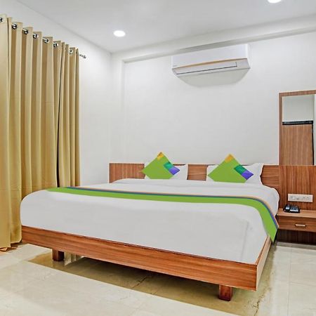 Hotel Treebo Shivaay Indore Zewnętrze zdjęcie