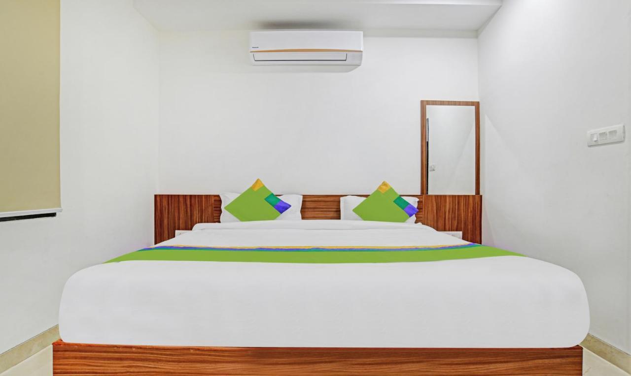 Hotel Treebo Shivaay Indore Zewnętrze zdjęcie