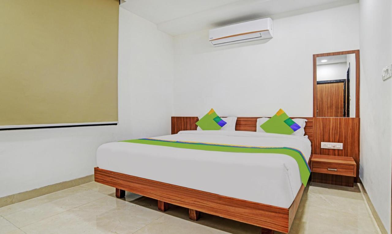 Hotel Treebo Shivaay Indore Zewnętrze zdjęcie