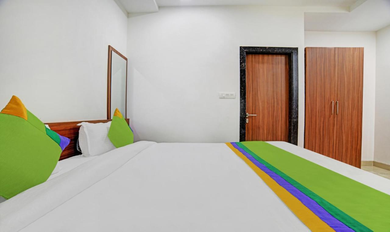 Hotel Treebo Shivaay Indore Zewnętrze zdjęcie