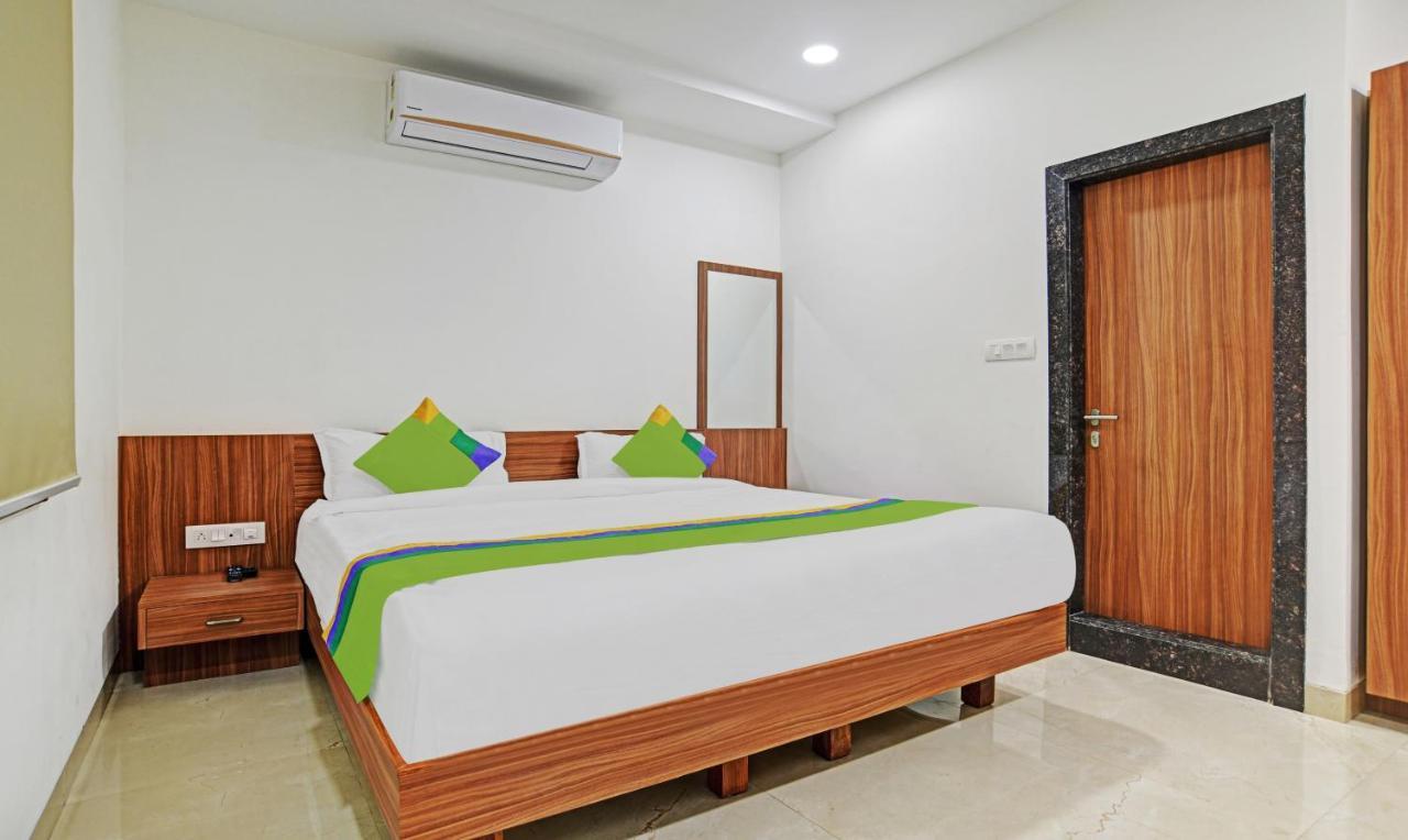 Hotel Treebo Shivaay Indore Zewnętrze zdjęcie