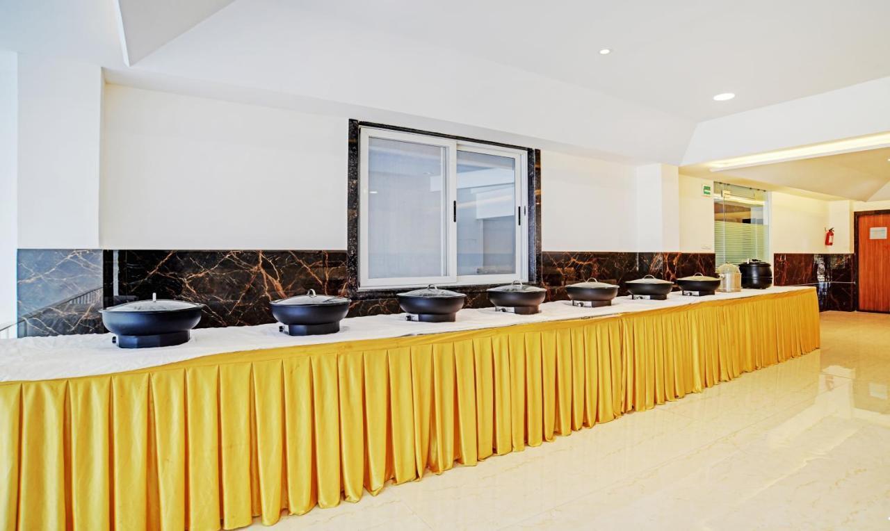Hotel Treebo Shivaay Indore Zewnętrze zdjęcie
